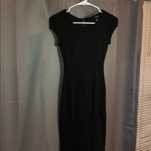 XS Joe & Elle Knee Length Black Dress